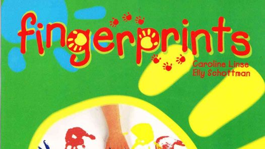Sách tiếng Anh Fingerprints có hình minh họa đẹp mắt